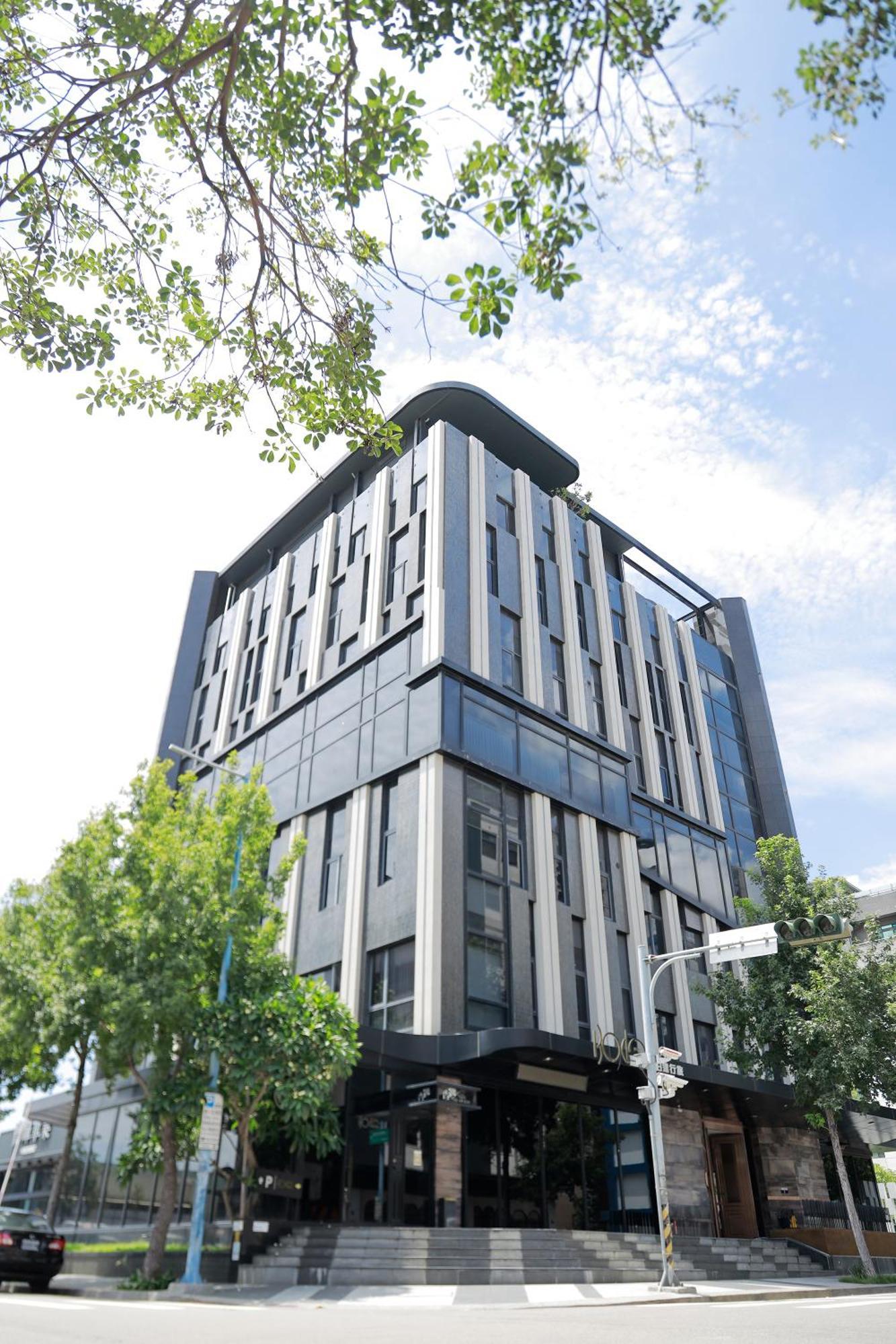 Boda Hotel Taichung Exterior photo